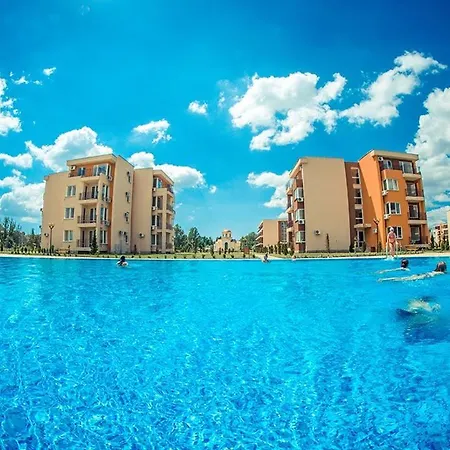 3 Apartament In Holiday Fort Golf Club Слънчев бряг